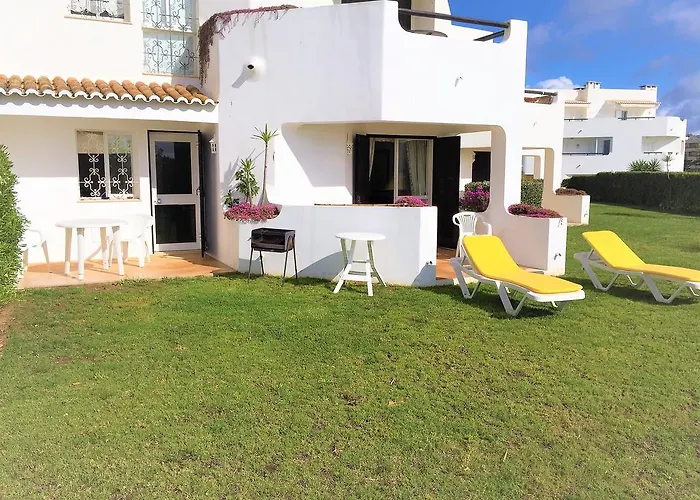 Clube Nautilus * Porches (Algarve)